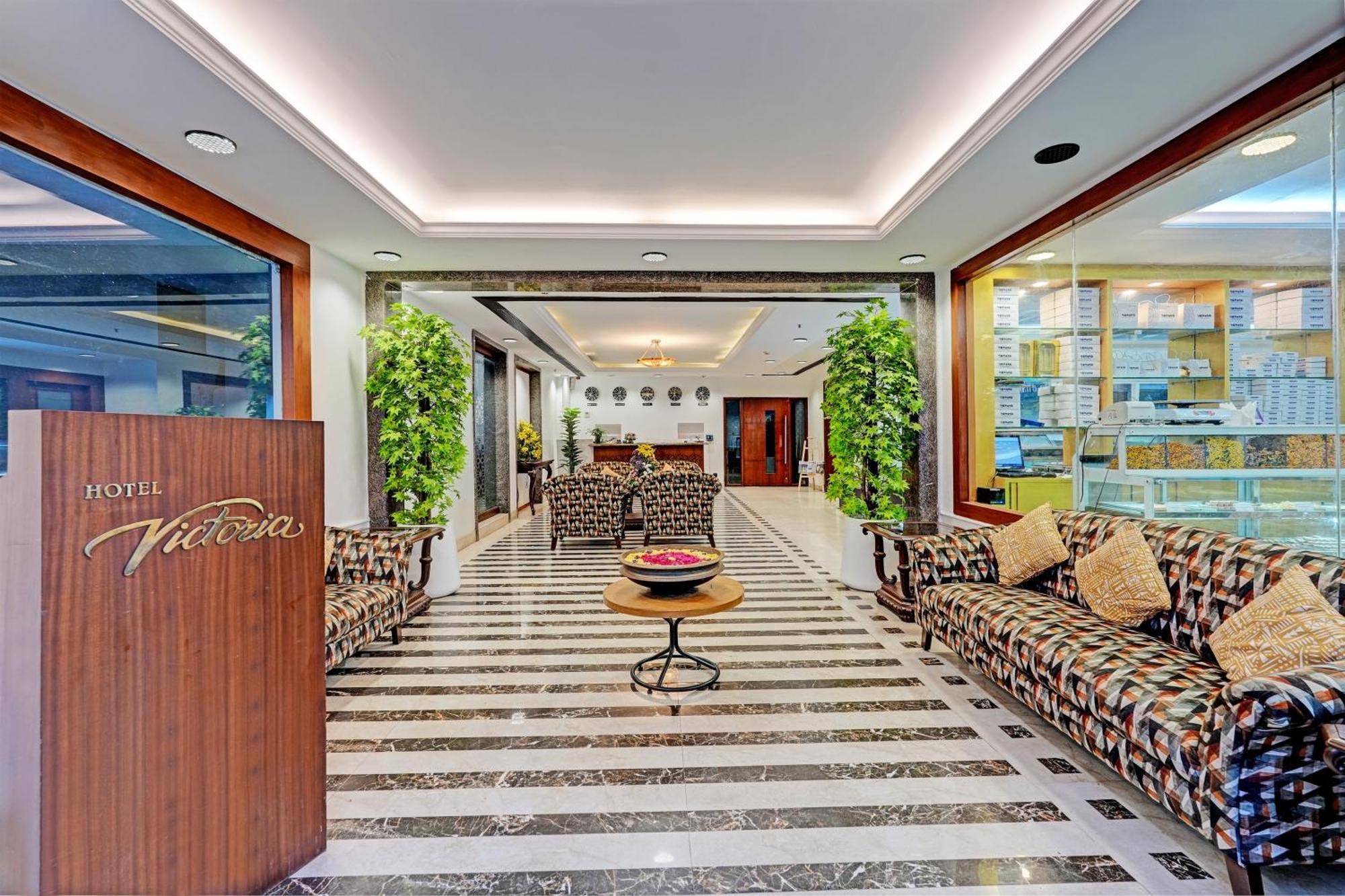 Oyo Palette - Hotel Victoria Chennai Exterior photo