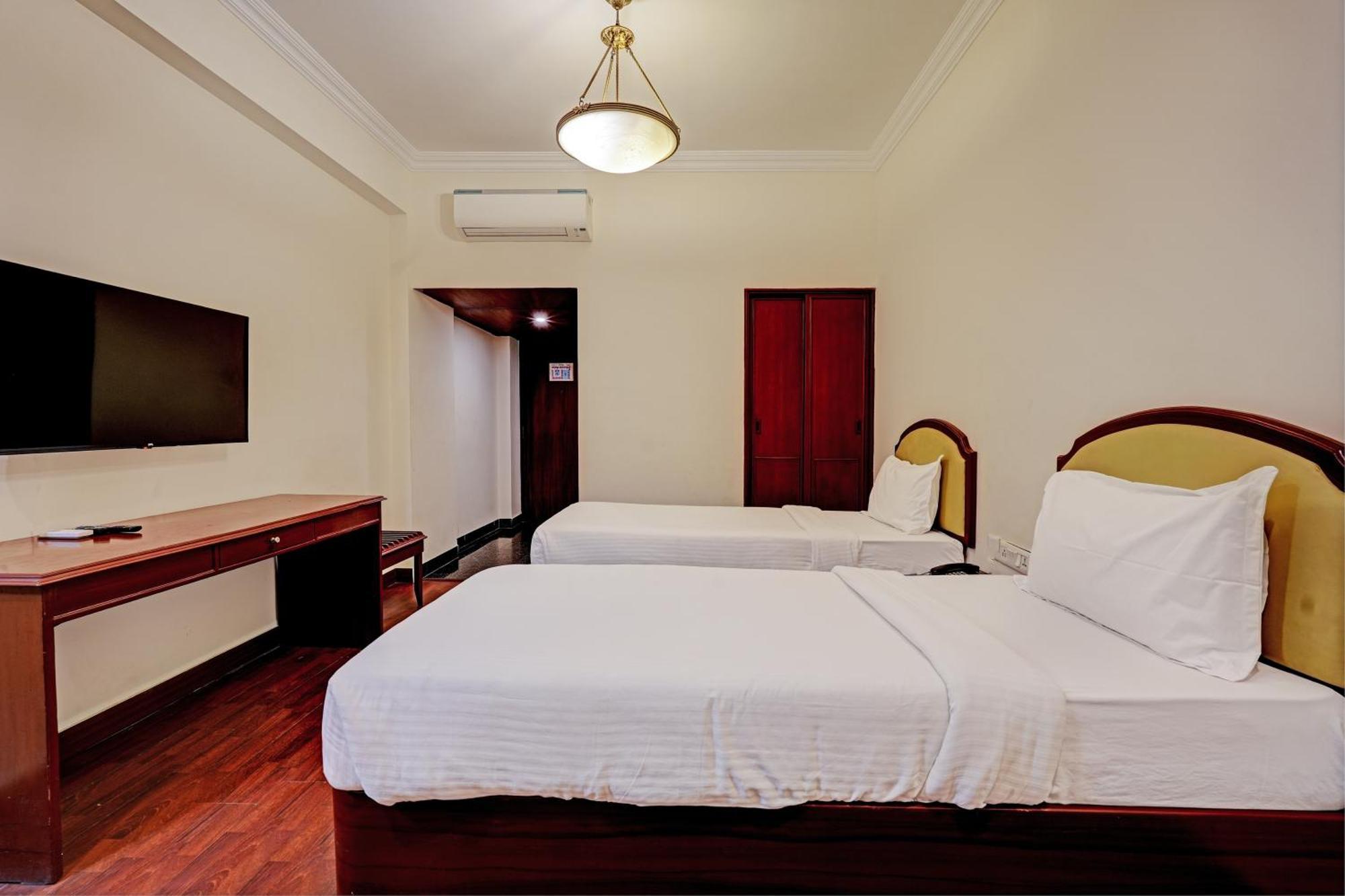 Oyo Palette - Hotel Victoria Chennai Exterior photo