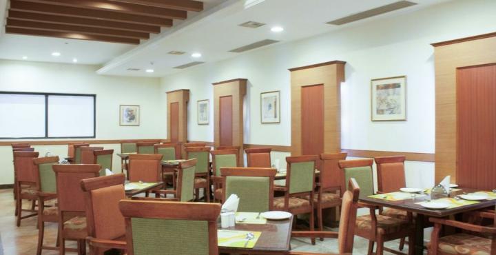 Oyo Palette - Hotel Victoria Chennai Exterior photo